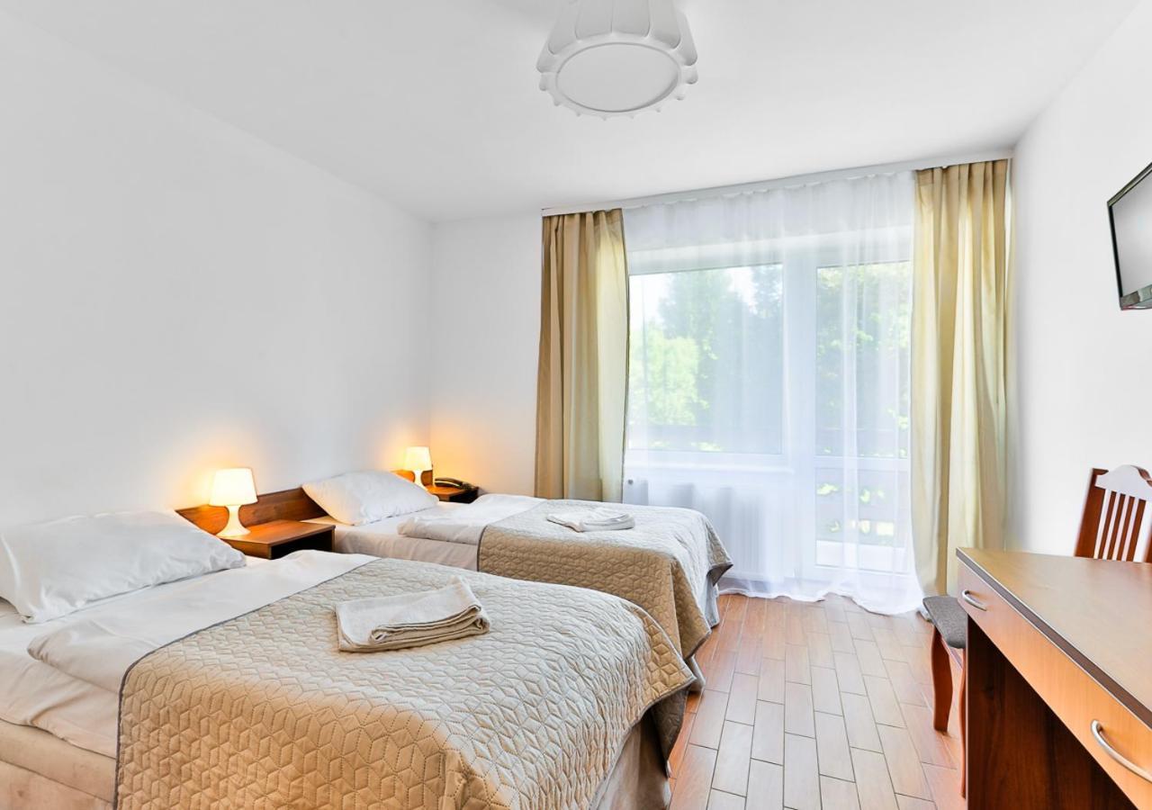 Osrodek Wypoczynkowy Balt-Tur Feel Well Resort Jastrzebia Gora Exterior photo